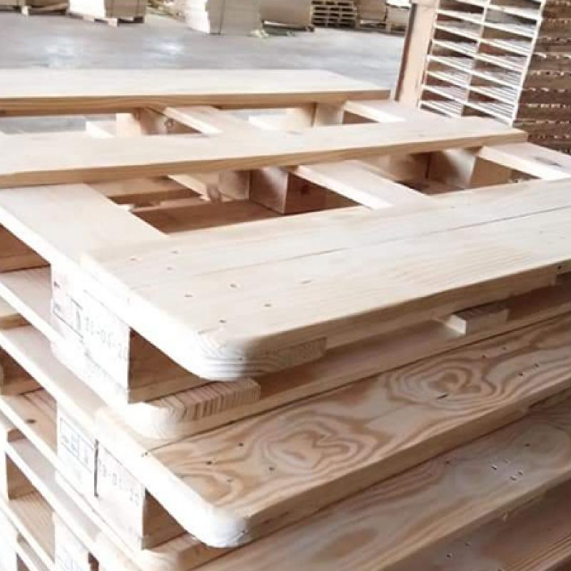 Pallet kê hàng trong kho