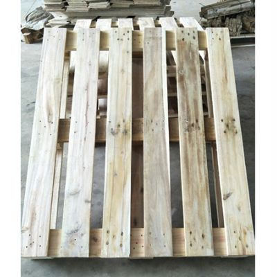 Pallet kê hàng trong kho