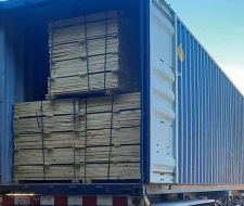 Pallet kê hàng trong kho Pallet kê hàng trong kho