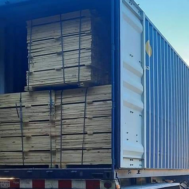 Pallet kê hàng trong kho