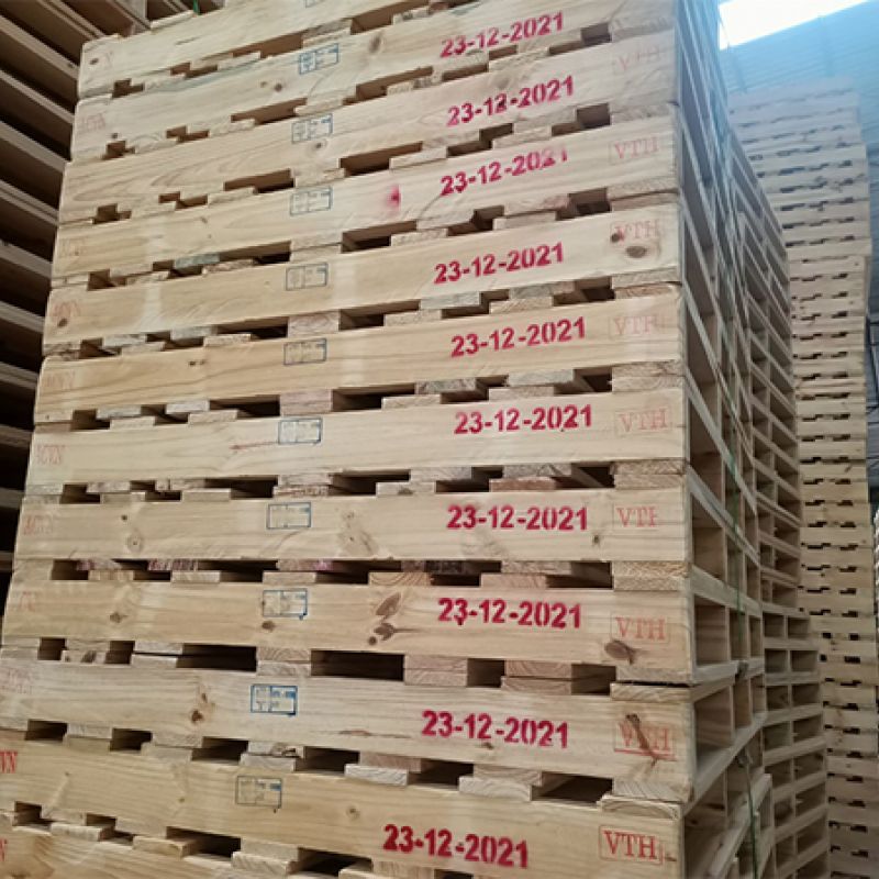 Pallet kê hàng trong kho