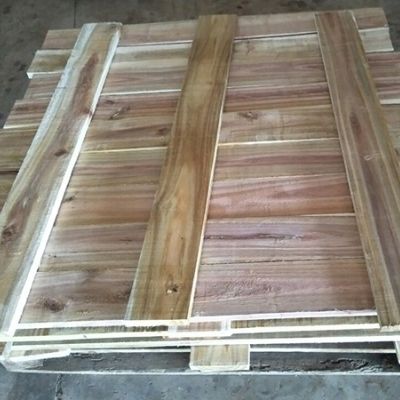 Pallet kê hàng trong kho